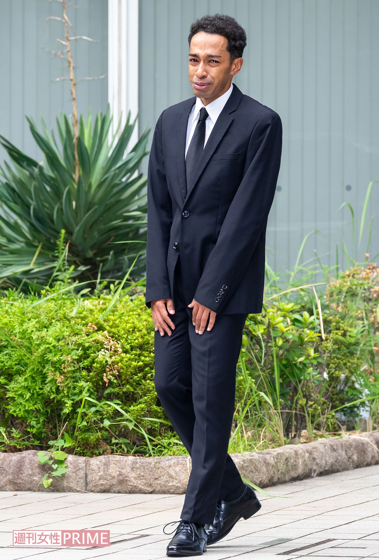 公然わいせつ容疑で逮捕後、釈放された『Aぇ！group』の草間リチャード敬太（2025年10月6日）