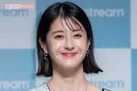 【目撃撮】遅咲き女優・松本若菜がNHKドラマ『対決』で鈴木保奈美と共演、オンナ同士の“バチバチ対決”に…