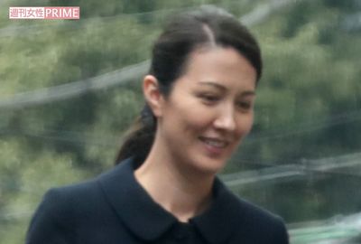 山本モナ、超地味メイクで最難関セレブ幼稚園のお受験会場に訪れる