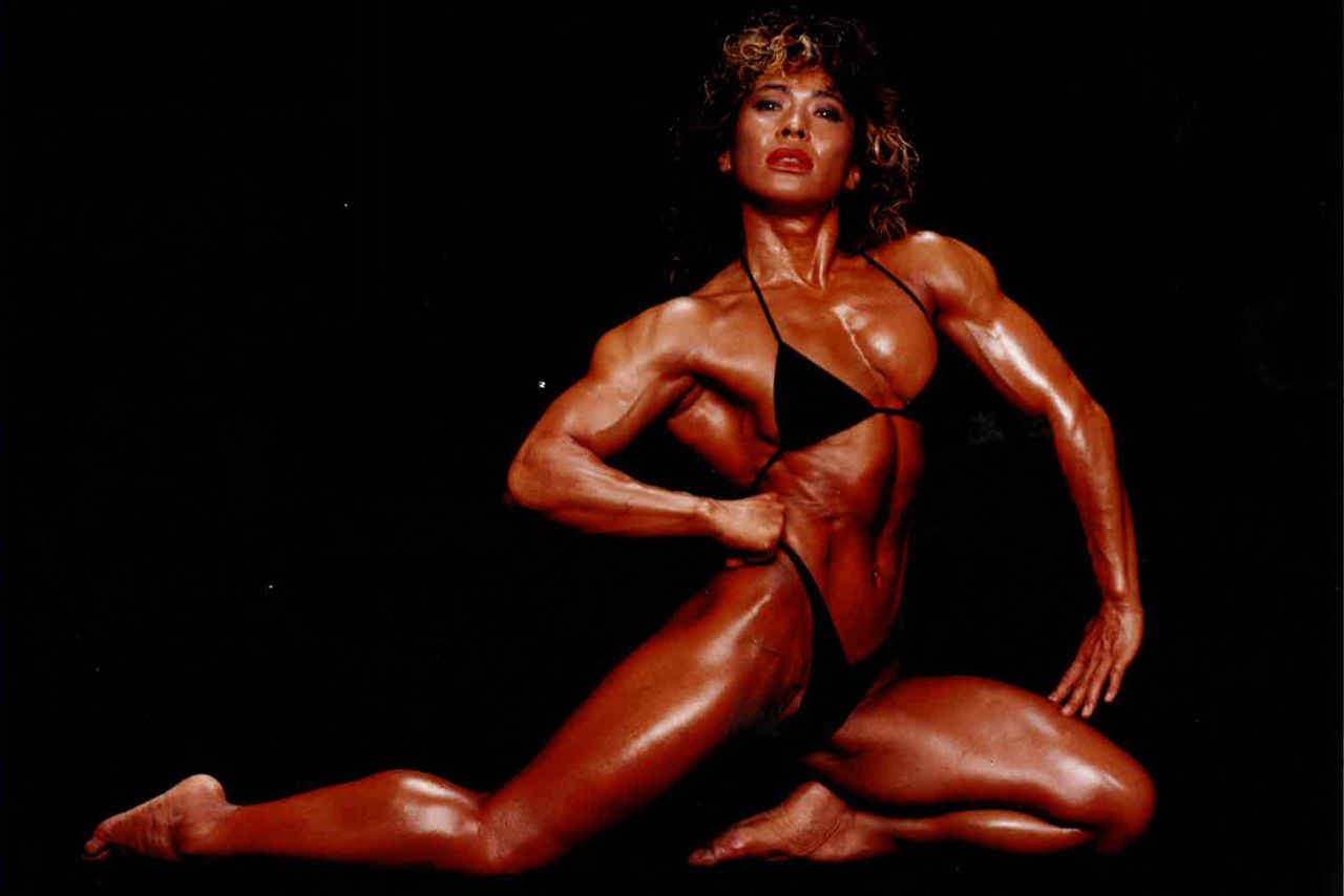 プロになり、カレンダーを発売