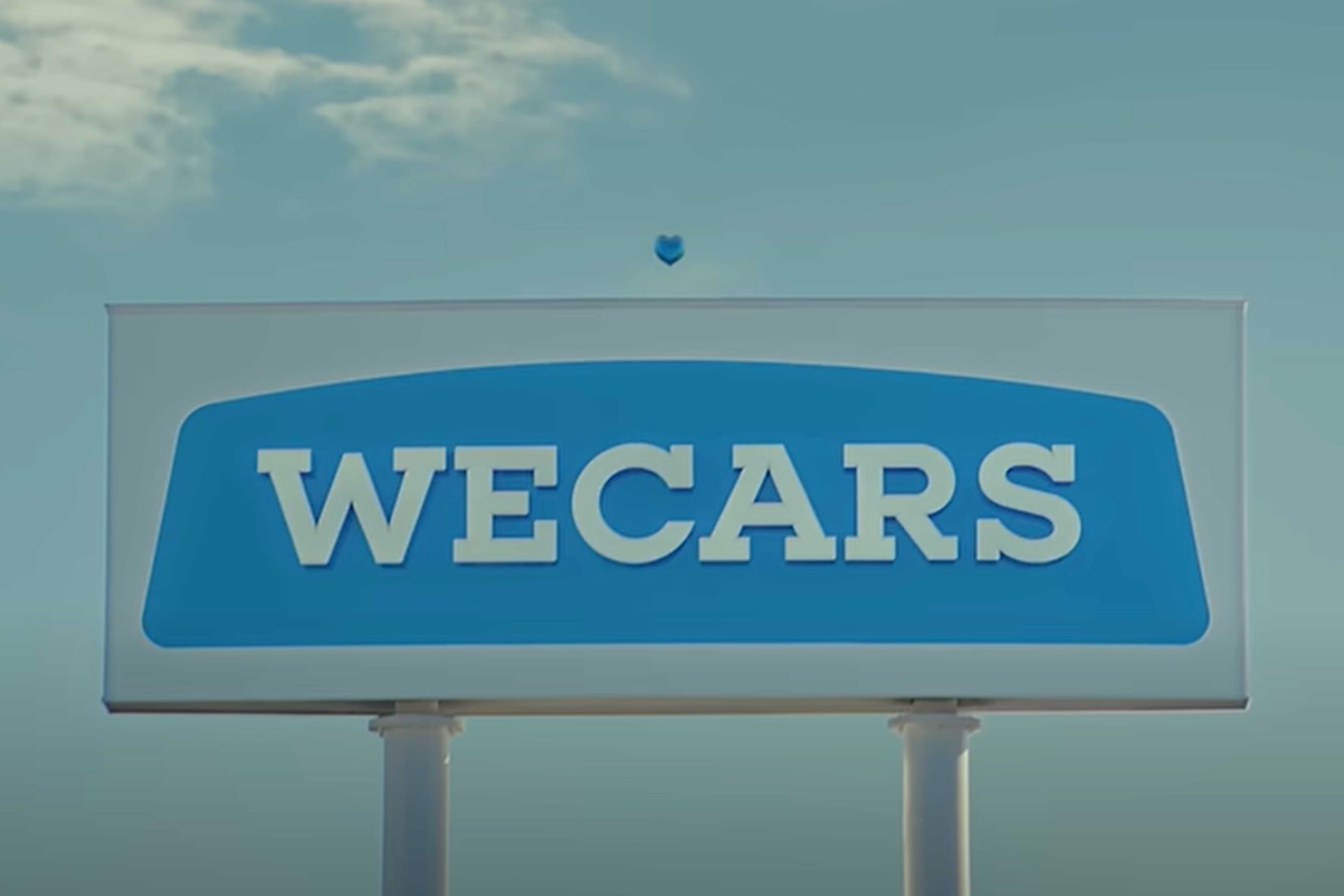 『WECARS（ウィーカーズ）』のCM（同社の公式YouTubeより）