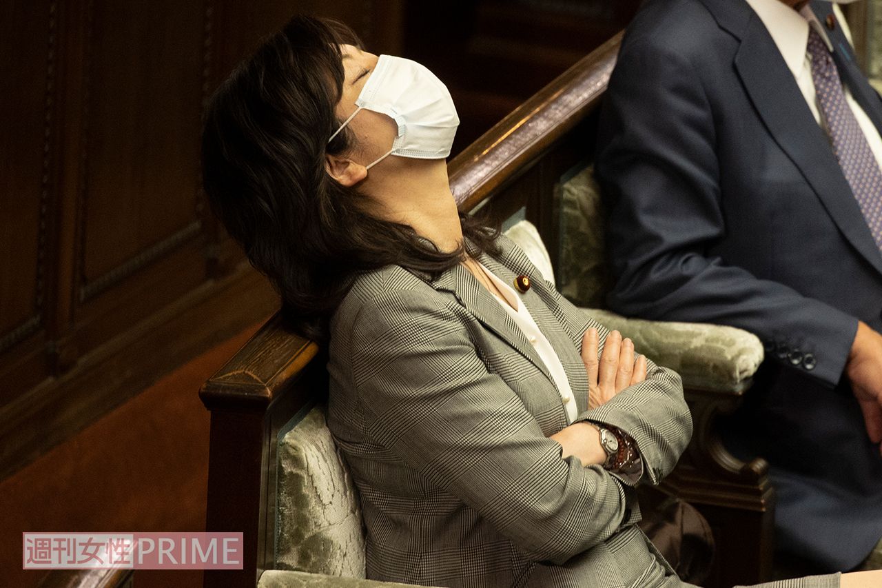 野田聖子さん、居眠りしている場合じゃないですよ!（2021年4月20日、本会議にて）