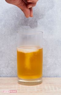 塩を加える△　撮影／山田智絵