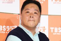 伊集院光も「えげつない」 月額1925円→3000円『DAZN』の大幅値上げは“殿様商売”なのか