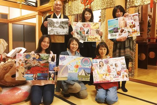 「ビジョンマッピング」は、雑誌を切り貼りして文字を加え、そのときの自分を表現する心のスケッチ