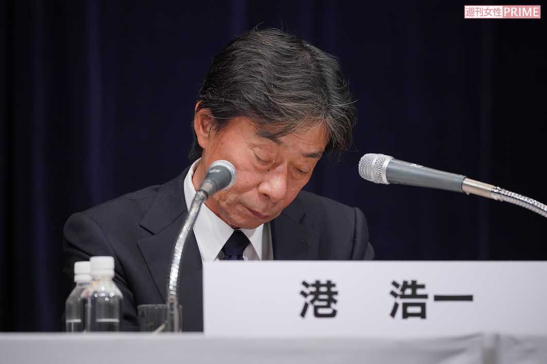 1月27日、“やり直し会見”に参加したフジテレビの港浩一前社長