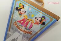 ディズニーリゾート40周年グッズを販売する『ボン・ヴォヤージュ』に、“フェイク赤ちゃん”を連れた転売ヤ…