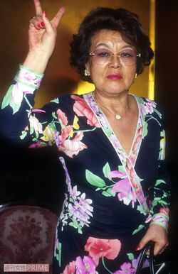 『LEONARD』を着こなす野村沙知代さん