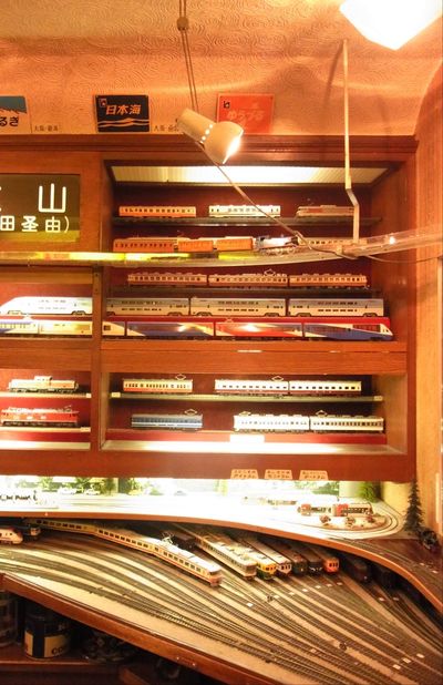 「ブルートレイン」の店内