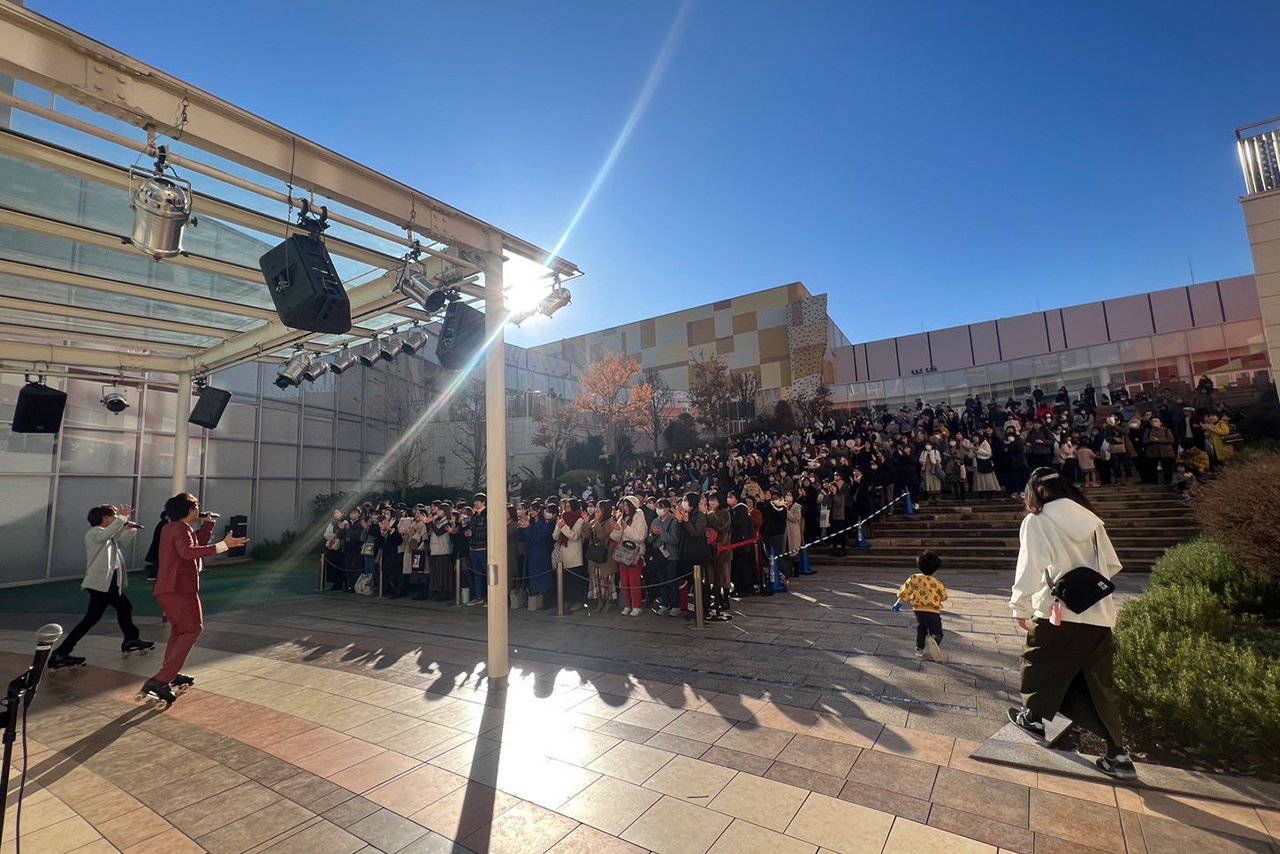 ららぽーと柏の葉での発売記念イベントの様子（ふたつの風公式Xより）