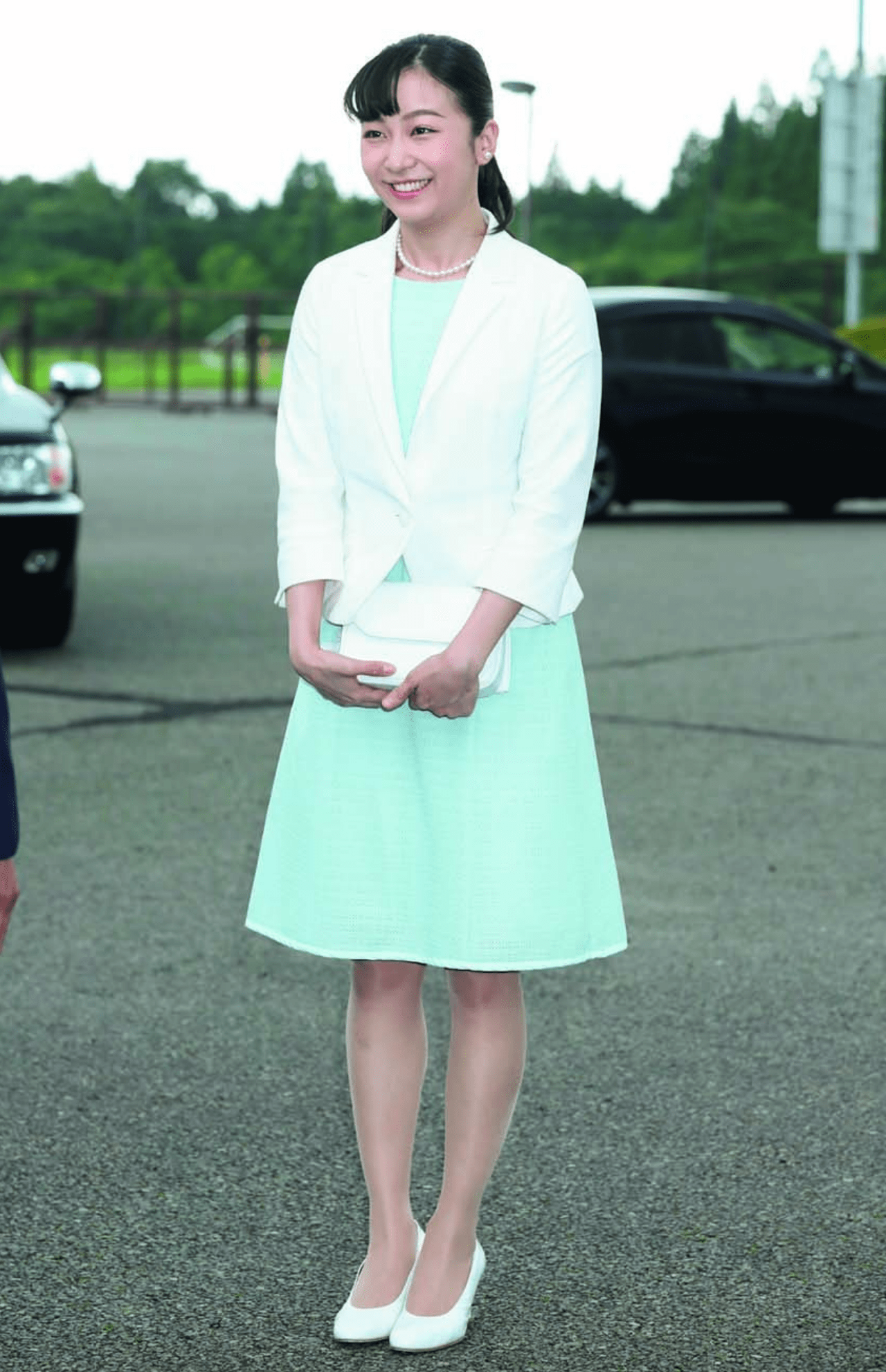 「佳子さまは、ふわっと裾が広がるボトムのデザインがお好みのよう」（石原さん）第53回全日本高等学校馬術競技大会開会式（2019年7月24日）写真／JMPA