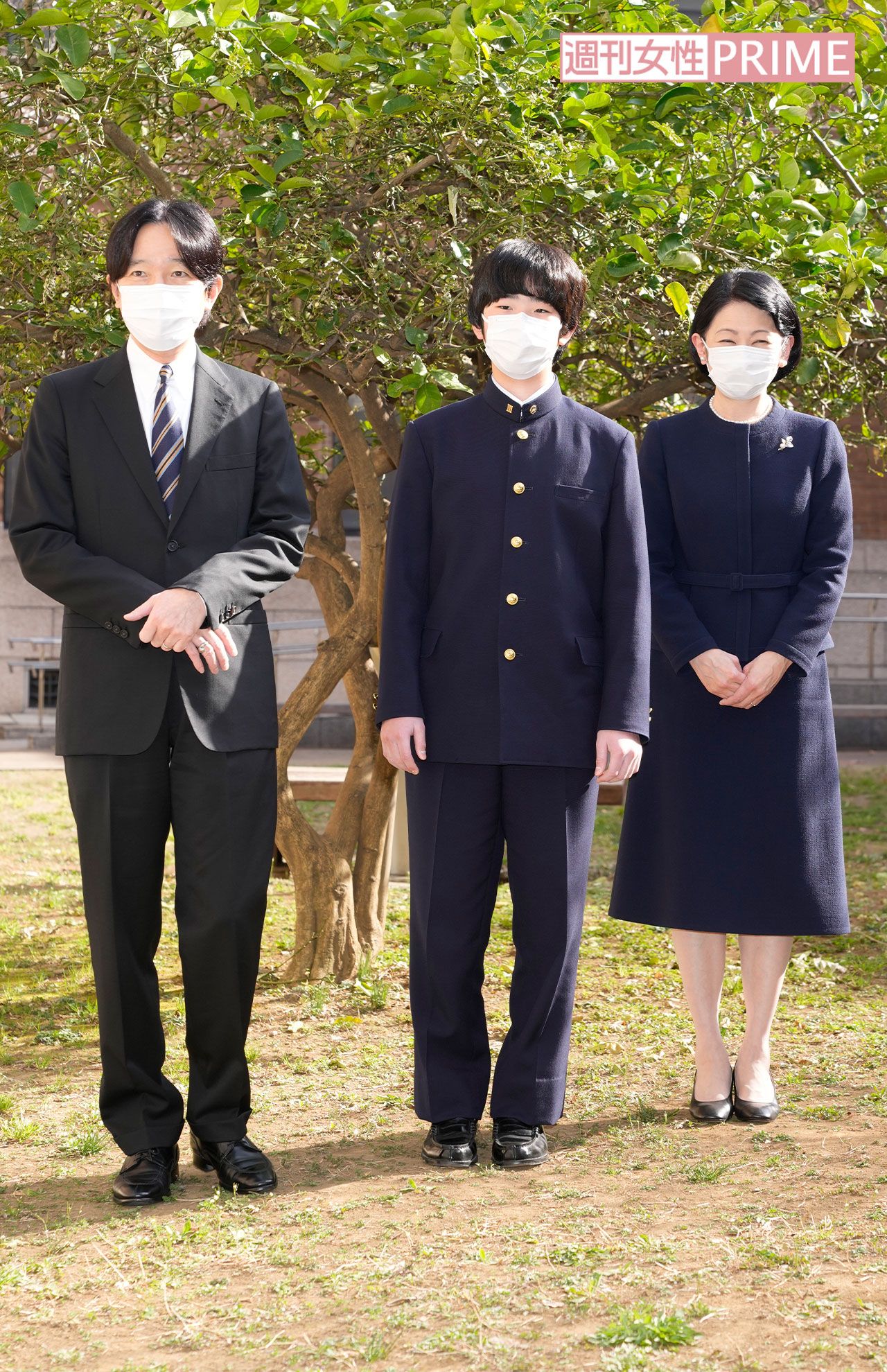 悠仁さまの中学校の卒業式は秋篠宮ご夫妻もご一緒に（'22年3月）。圭さんの試験結果をどのように受け止められているのか