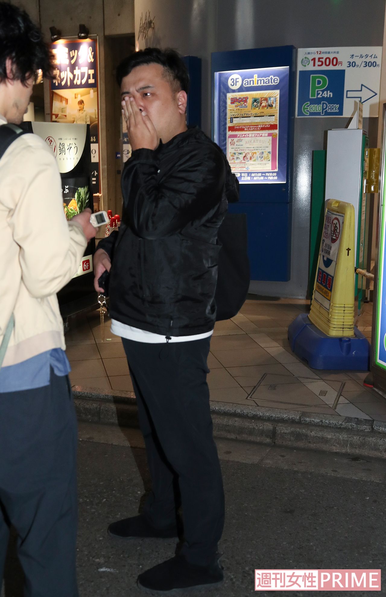 直撃取材に驚く、とろサーモン久保田