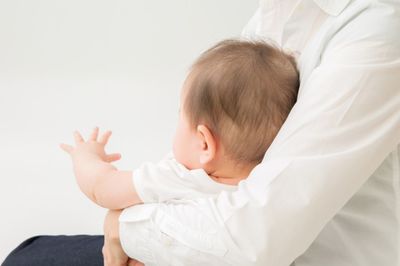 「私って、誰？」精子提供で生まれたことを知らされずに両親が他界した女性の複雑胸中