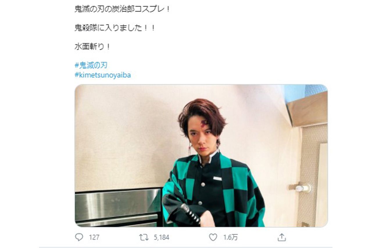鬼滅の反響は芸能界にも。DAIGOはコスプレを披露