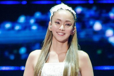 安室奈美恵、涙のファイナルツアー終了！　最高の笑顔で「バイバーイ!!」