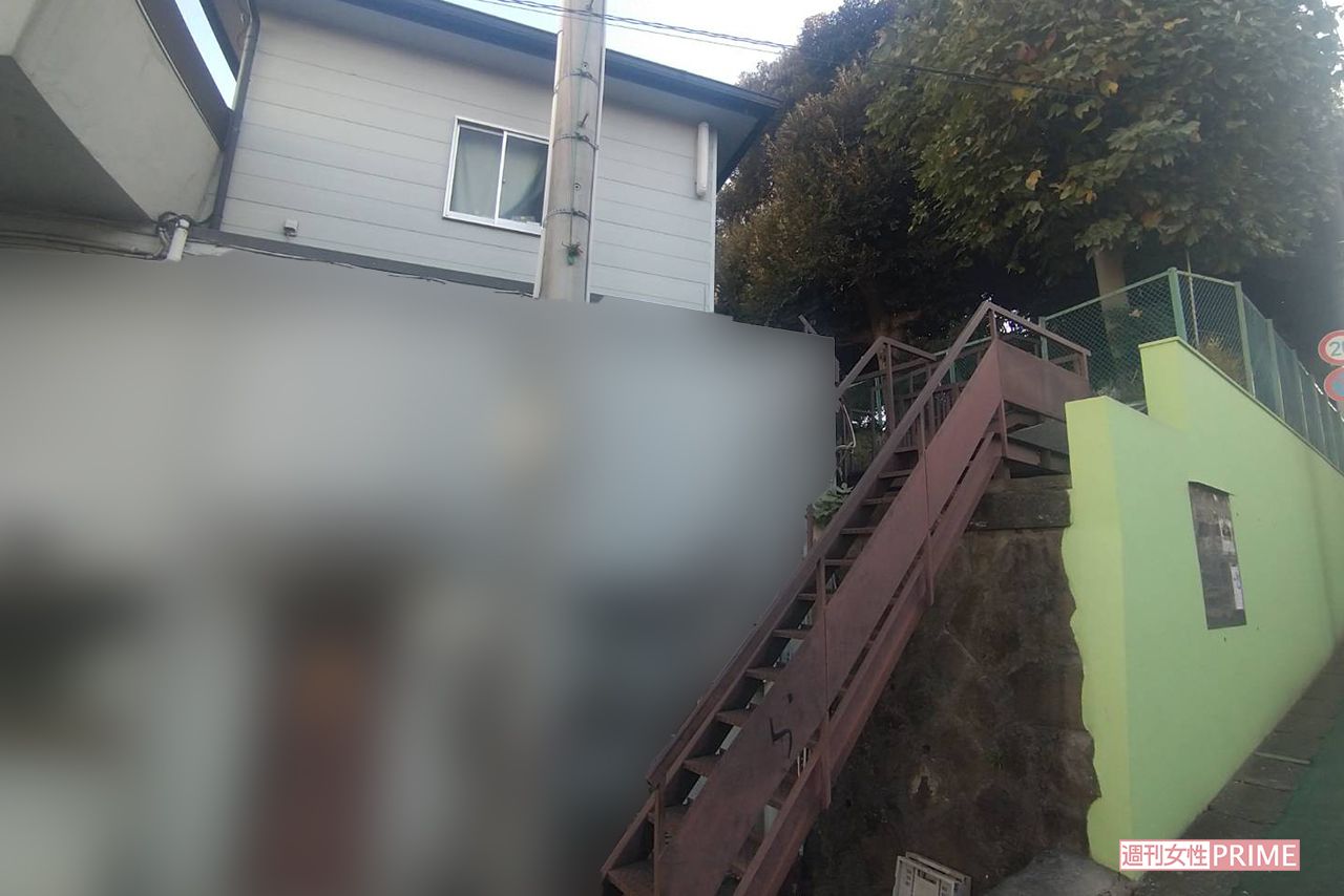 事件現場となった竹内正男容疑者の自宅。そこは、ある著名な神社の社務所だった