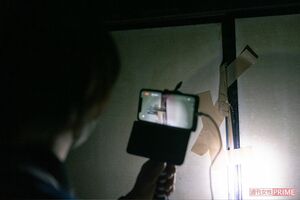 最初に謎の音が聞こえたのはこの直後。何かを示したように配信が止まった