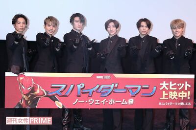 『SixTONES』