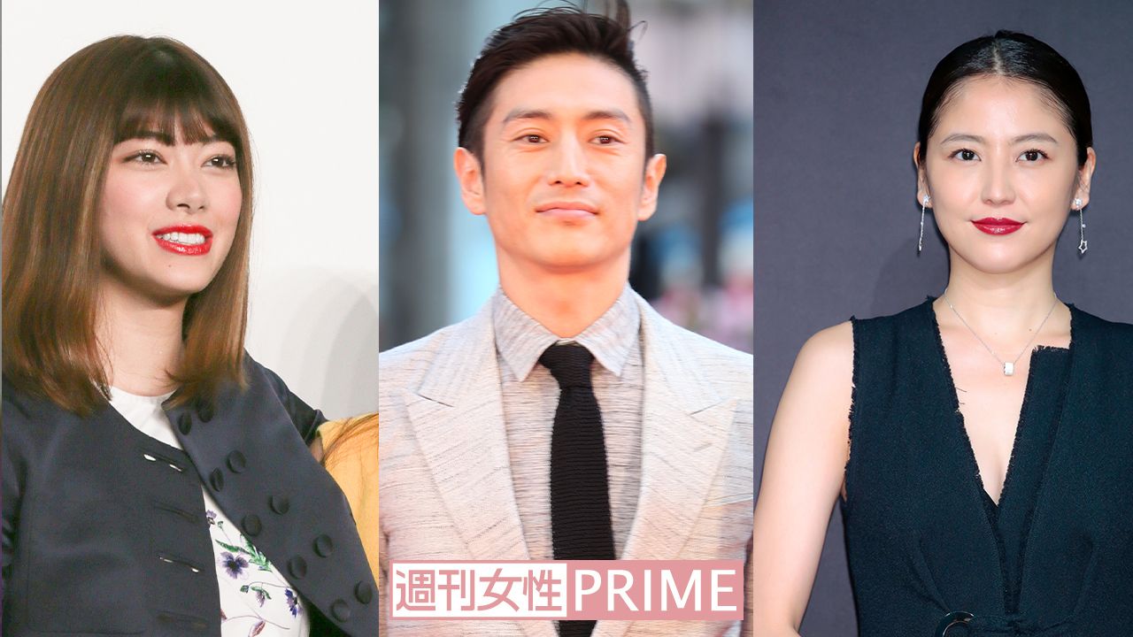 数多の女性と浮き名を流してきた伊勢谷友介(中央)