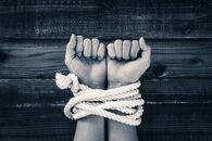 DV被害シングルマザーの告白<下>「どんなに辛くても、奴隷でいようと決めた」