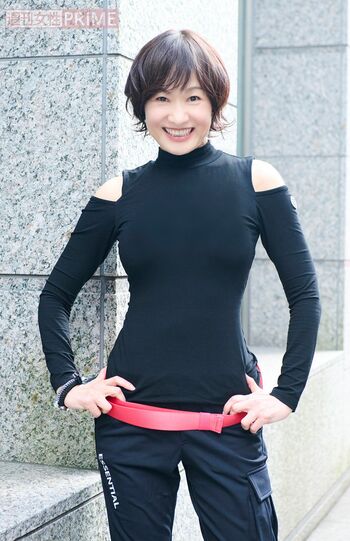 樫木裕実●ボディメイクトレーナー。ダンスやフィットネス業界に39年間携わり、その経験からさまざまなノウハウを取り入れたトレーニング等を考案。　写真／山田智絵