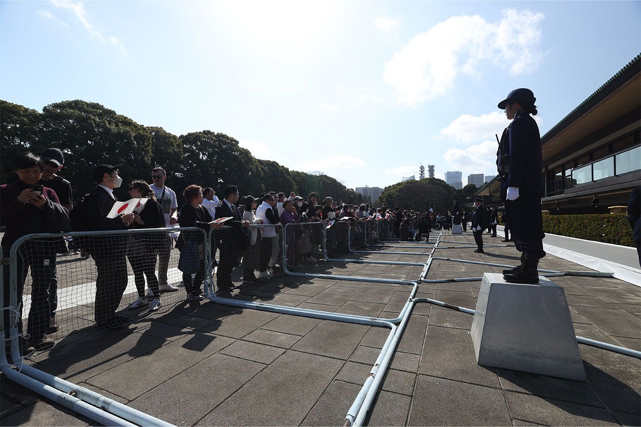 天皇誕生日の一般参賀の警備体制