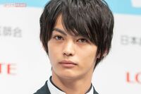 ドタキャン・休業騒動の神尾楓珠、間宮祥太朗と森七菜W主演のフジ月9ドラマ『真夏のシンデレラ』で“現場復…