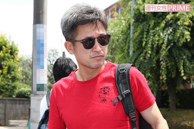 三浦知良が「13年別居」を直撃した記者を圧倒  “キング”対応がカッコよすぎる