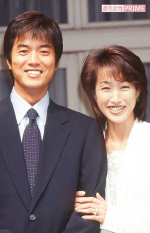 '98年10月に婚約を発表。翌年、ハワイで挙式した高知と高島