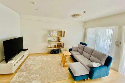 沖縄のマンション。ダイビングやカヤックをする拠点になり、月に10日間ほど訪れる。