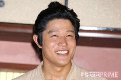 『西郷どん』鈴木亮平、瑛太も惚れぼれの肉体美！ 今回の肉体改造法は？