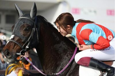 スマホ不適切使用で処分の若手騎手に現役公営競技選手からも厳しい声　インスタで謝罪文発表にコメント欄を…