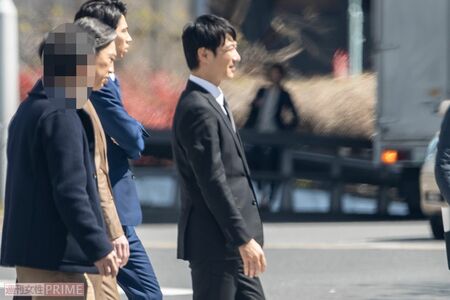 ドラマ『半沢直樹』撮影中の堺雅人