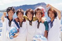 【『嵐』秘蔵ショット大公開】デビュー会見・紅白出場・休止を経て再始動…ファンと駆け抜けた「26年半の軌跡」