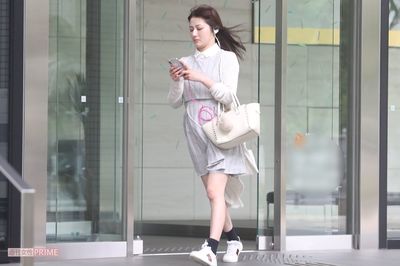 小山慶一郎、“プライベート写真流出”のカノジョと破局していた!