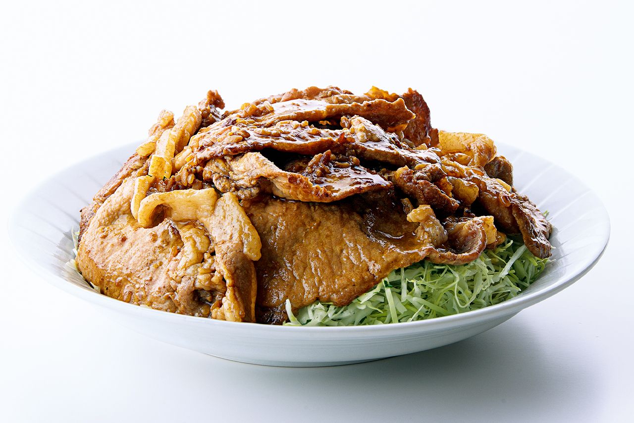 麹マリネのポークジンジャー~山盛りキャベツと~