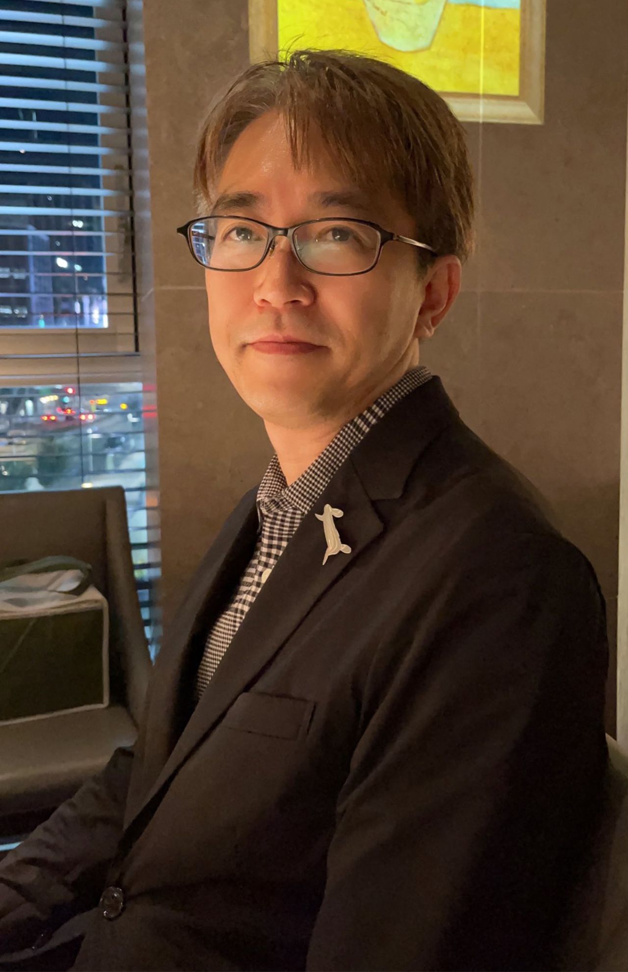 羽生九段の私服(羽生善治公式Xより)