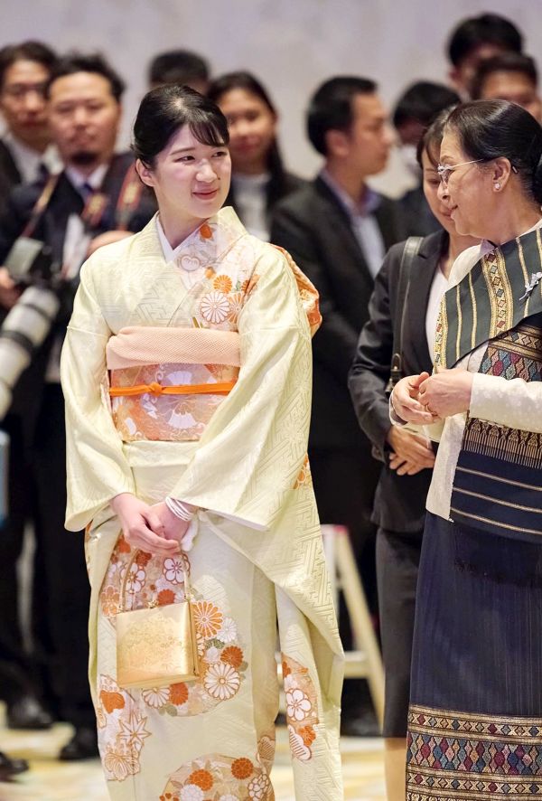 2025年11月、初の海外公務で訪れたラオスでの晩さん会（宮内庁インスタグラムより）