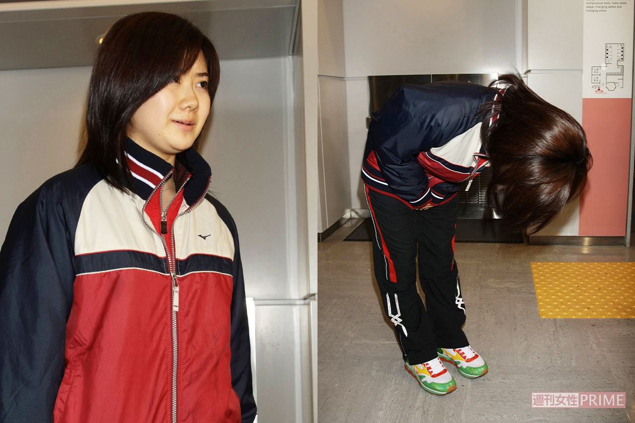 錦織圭との交際について報道陣の取材を受ける福原愛（2008）