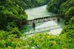 山間を縫うように進む。会津宮下-早戸間の第三只見川橋梁 写真/奥会津郷土写真家 星賢孝