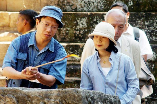 ホンジュラスのコパン遺跡を視察した清子さん。国際親善にも尽力した（'03年11月）