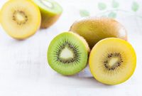 『季節性不腸』は“キウイ＋オリーブオイル”で解消！ 便の頻度とやわらかさもアップ