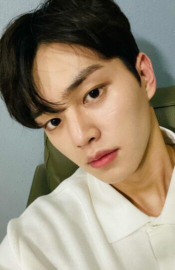 ソン・ガン（本人SNSより）