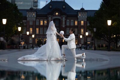 「東京駅ウエディング写真」撮影者が通行人に“暴言や舌打ち”SNSに被害報告、使用許可は？ JRに直撃
