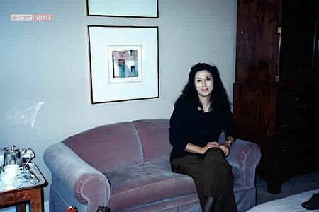 2004年に米国のミステリー文学賞である「エドガー賞」の長編部門に日本人で初めてノミネートされた当時のアメリカでの一枚（桐野夏生さん提供）