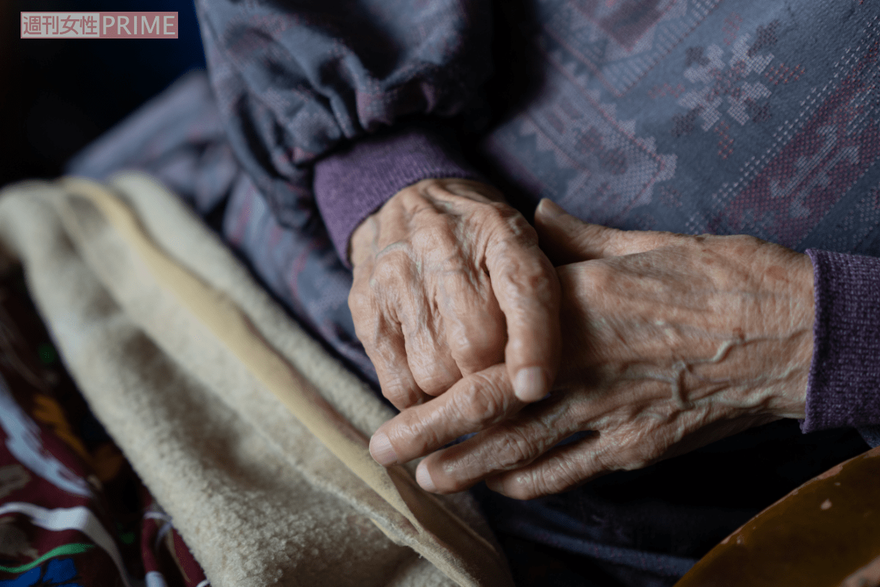 80歳からは「ハサミより重たいものは持たない」がモットー。現在も理容師を続けられている秘訣のひとつ（撮影／北村史成）