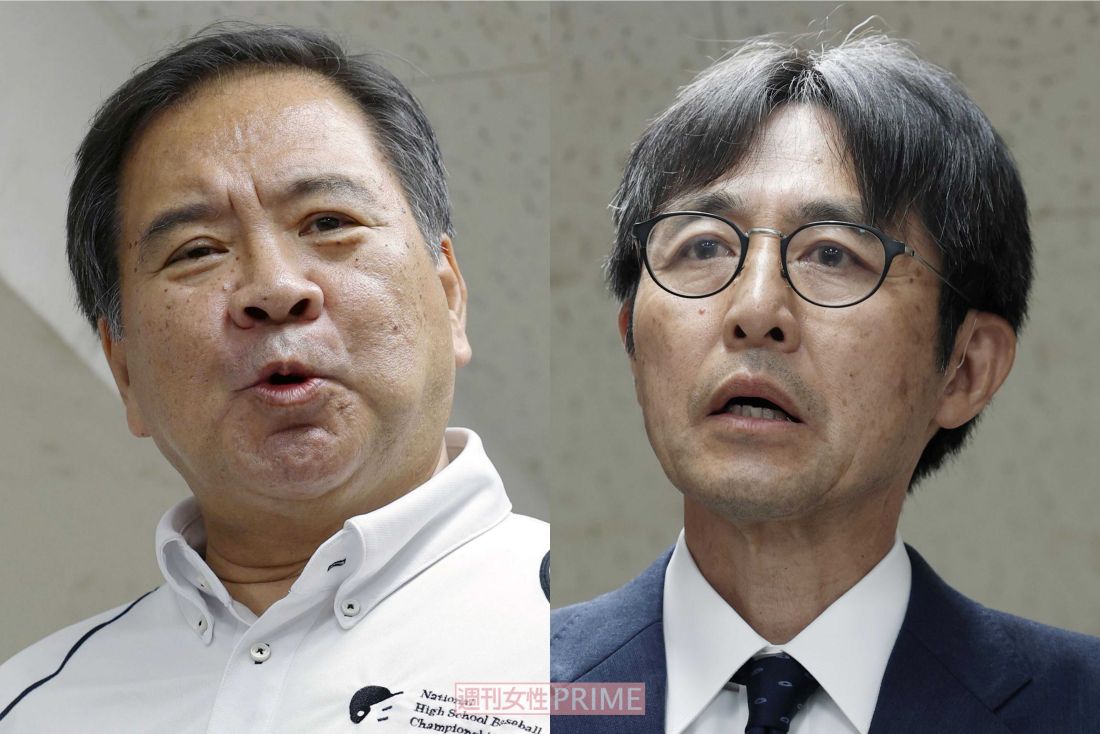 広陵の堀正和校長（右）と高野連の宝馨会長（左）