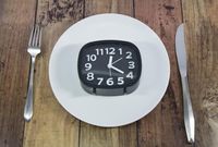 毎日16時間の“プチ断食”で病を遠ざける！ プロが教える続けやすい「実行パターン」