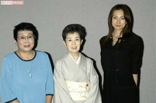 橋田壽賀子さんとの思い出のほかに、著書には森光子さん、米倉涼子への思いも